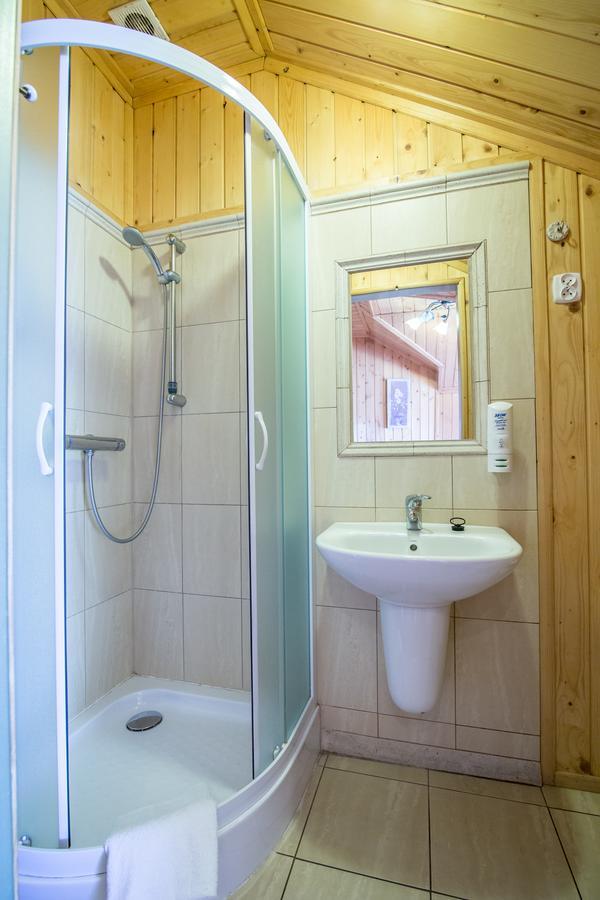 Karczma Pod Topolami Ratowo-Piotrowo Exteriér fotografie